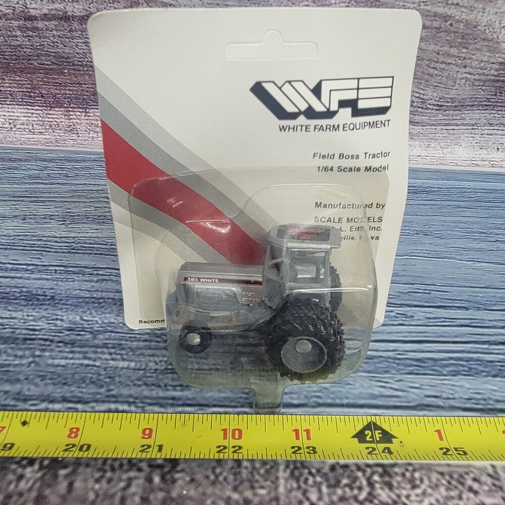 Vtg 1987 Scale Models WFE 1/64 scale White 185 field boss rear Duals silver